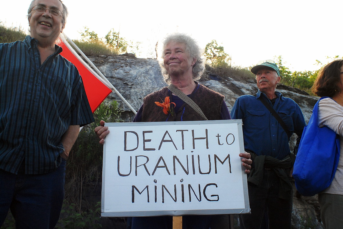 Death To Uranium! Peter Zorzi, Hedy Muysson, Hugh & Elizabeth Proudfoot at Sharbot Lake in 2007