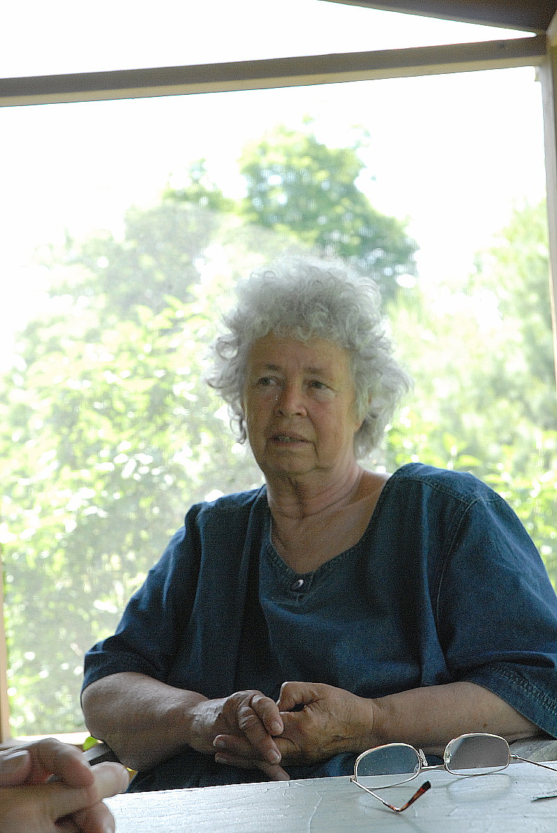 Hedy Muysson in her tea house in 2008
